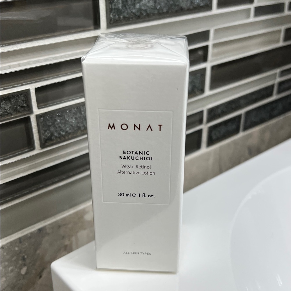 MONAT Botanic Bakuchiol Vegan Retinol Alternative Lotion - White